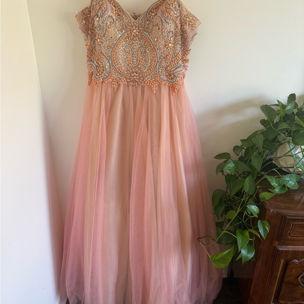 Terani Couture Beaded bodice prom dress w/ tulle skirt